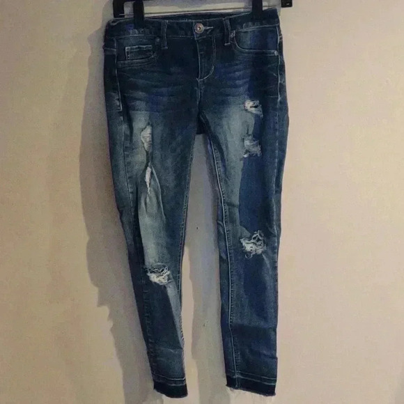 Maurices Denim - Maurice's‎ distressed jeans size  xs